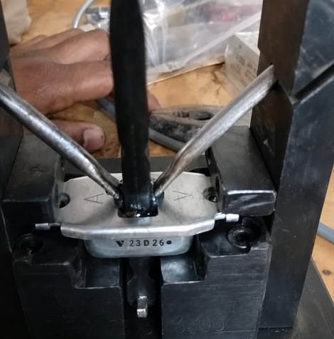 Grease Filling Fixture